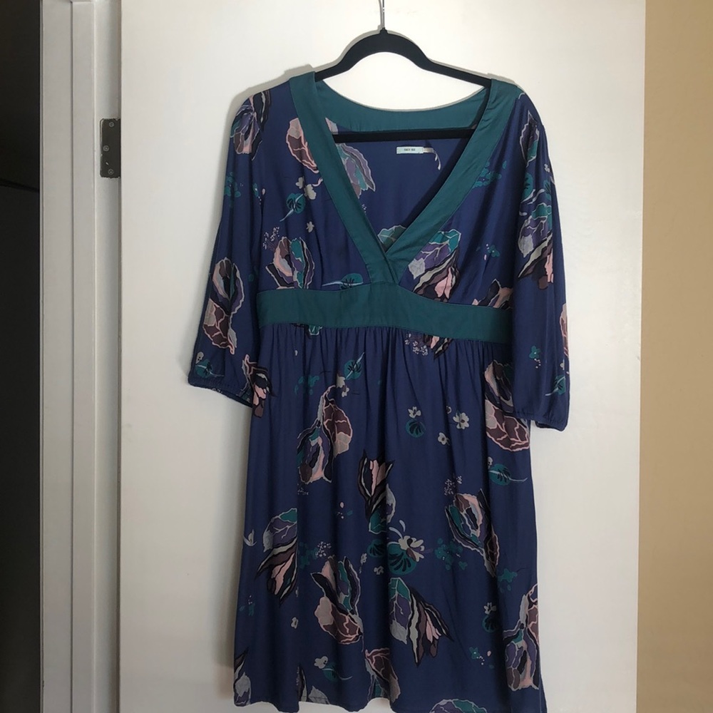 Kimchi Blue 3/4 sleeve tunic V neck dress